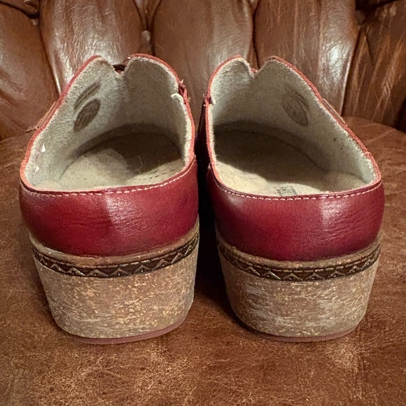 PIKOLINOS GRANADA Women’s medium heel clogs - Picture 8 of 14